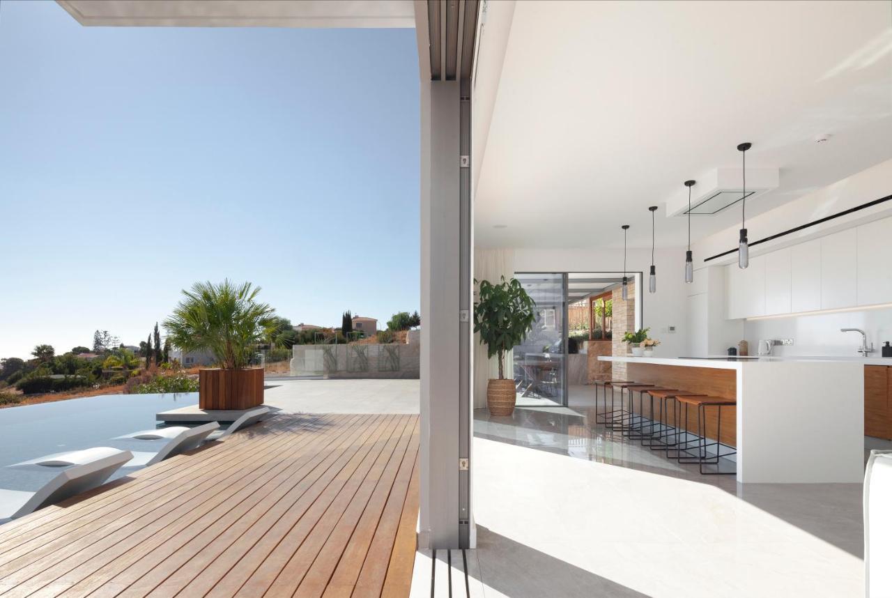 Villa Euphoria Paphos Eksteriør billede